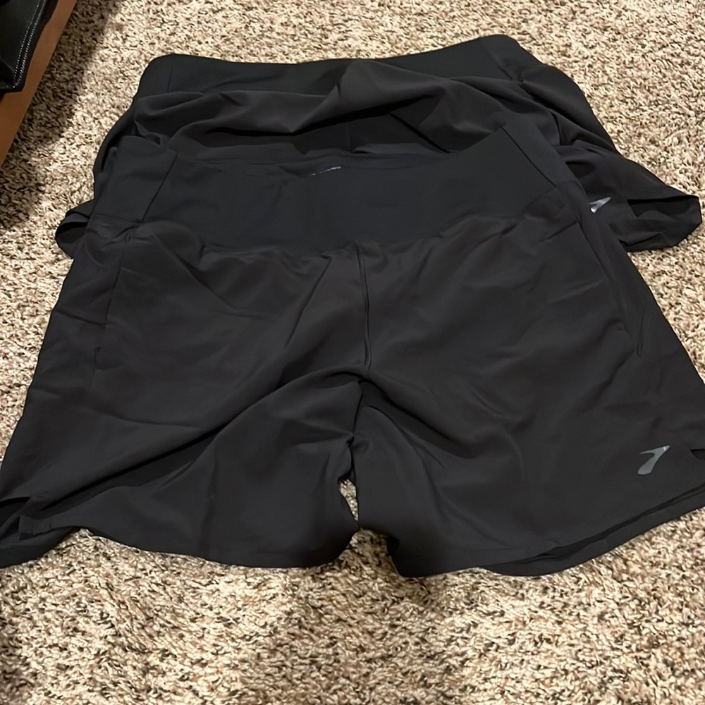 Running shorts